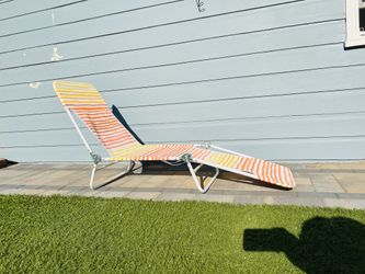 Outdoor Portable Folding Beach Lounger Chair 