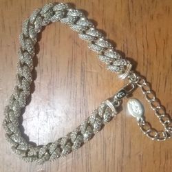 GLD Gold Bracelet With Diamond Accents 