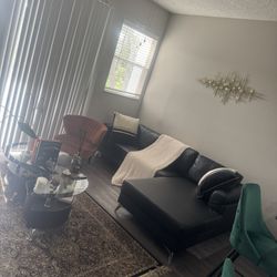 Sofa Black Use Only For 3 Months Going Overseas