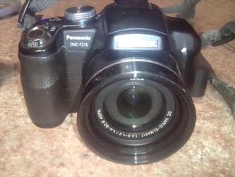 Panasonic digital camera DMC-FZ18