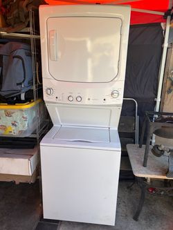 GE Stacked Washer Dryer Combo Unit