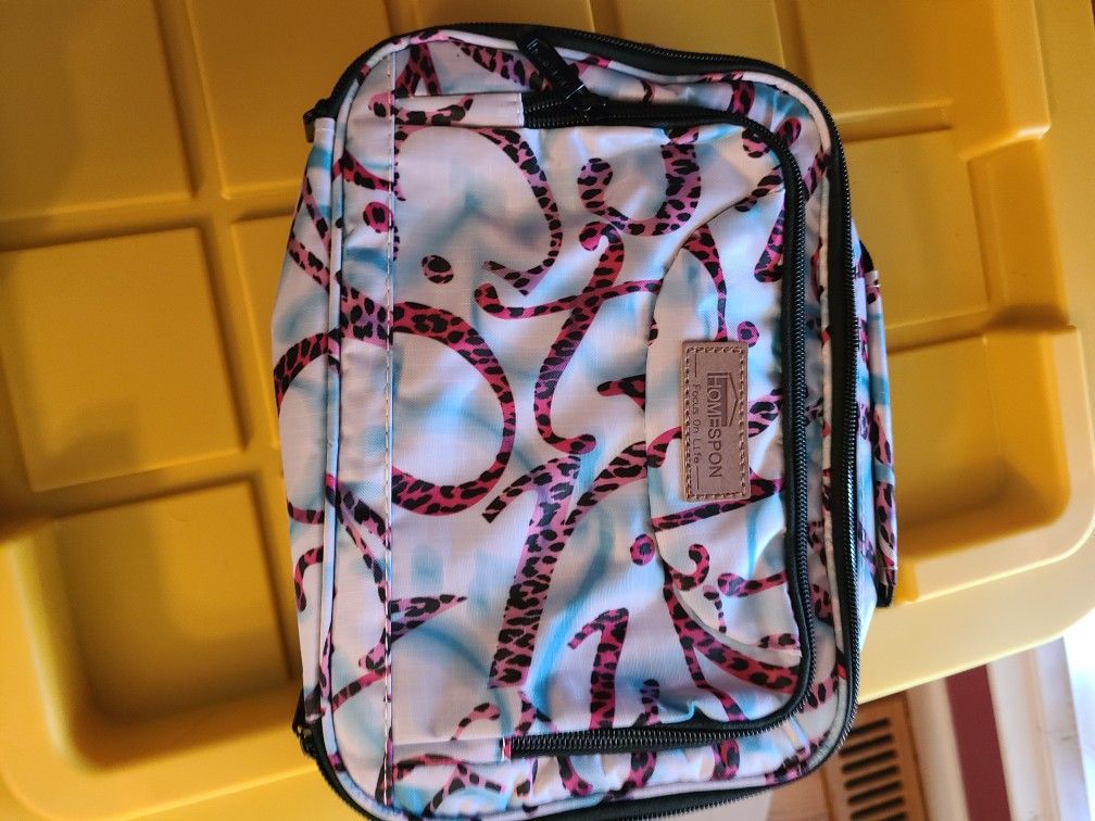 2 Lunchboxes  