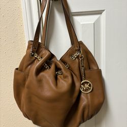 Michael Kors leather Handbag