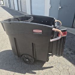 Rubbermaid Commercial Mega Brut Rolling Trash Can Must Sell Make Me A Fair Offer