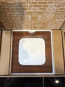 Square Wireless Tap/Chip Card Reader NEW