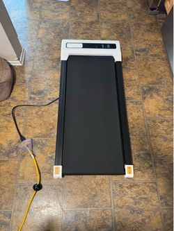 Walking treadmill