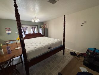 King size bed