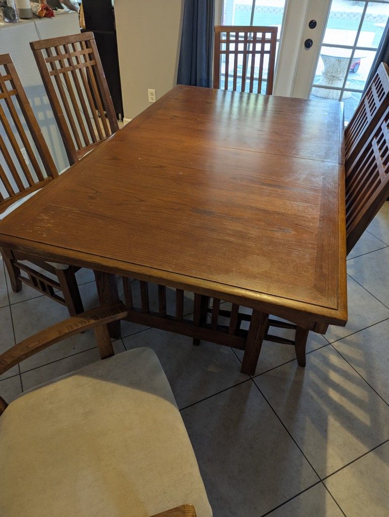 Wood Dining Room Table and Chairs