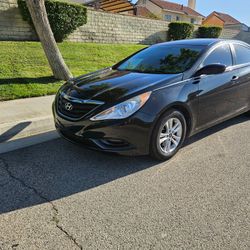 2012  Hyundai  Sonata 