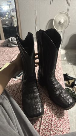 Cowboy Boots  size 9