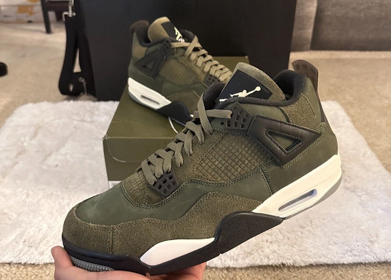 Nike Air Jordan 4 Retro SE Craft Medium Olive FB9927-200 Size: 11.5M