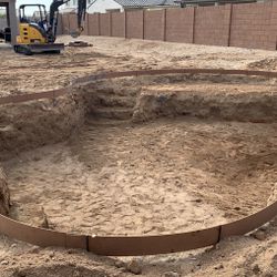 Clean Fill Dirt For low price ! We Deliver ! Glendale 