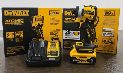 DeWalt Atomic 20V Brushless Impact Driver Kit