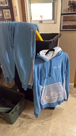 Champion sweatsuit