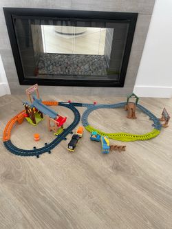 Mattel Thomas & Friends Train Tracks & Motorized Trains