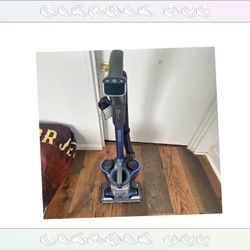 Dual-Power Vacuum - Intense Cleaning Action summer direction