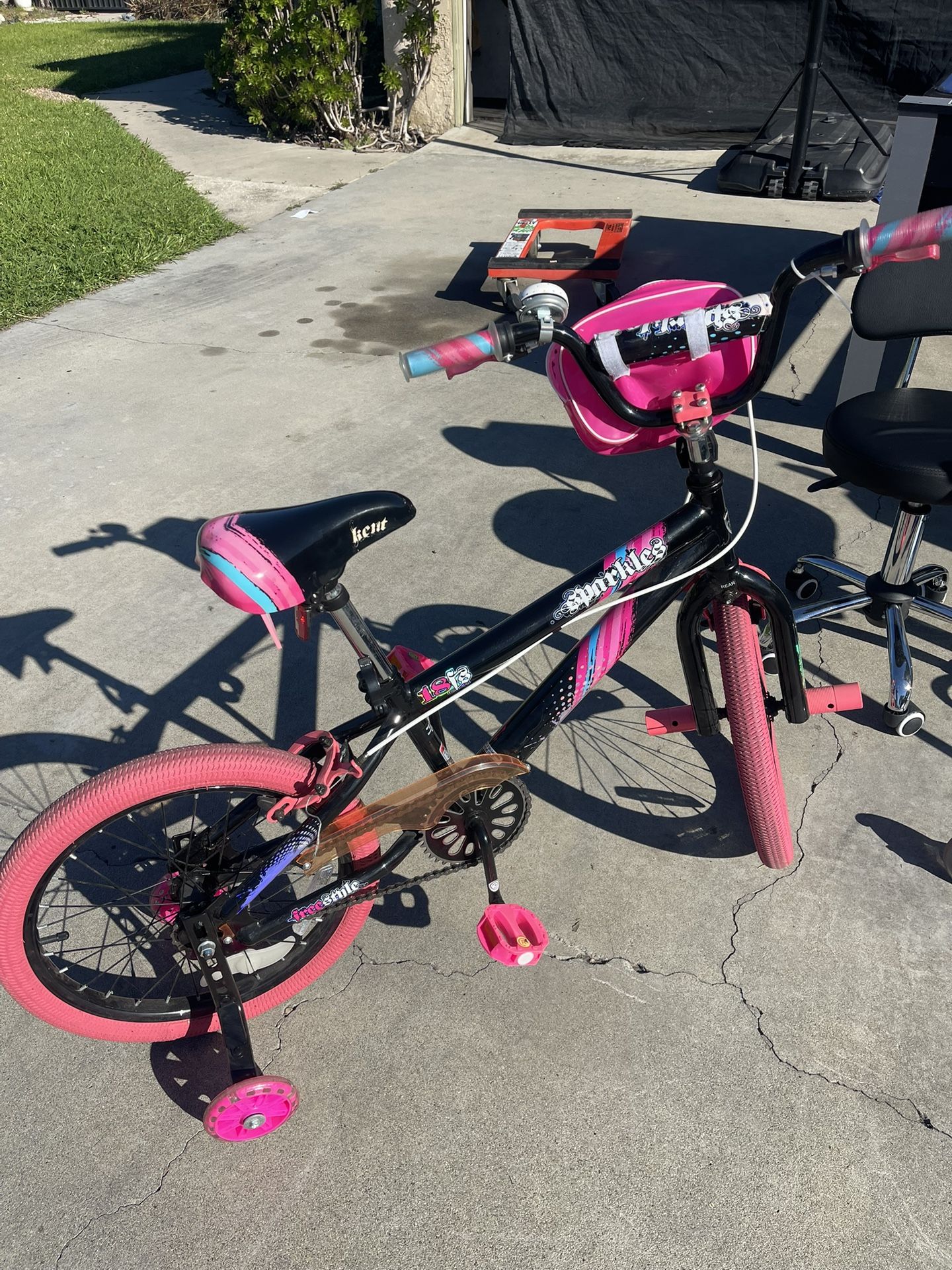 Girls Bike Training Wheels 