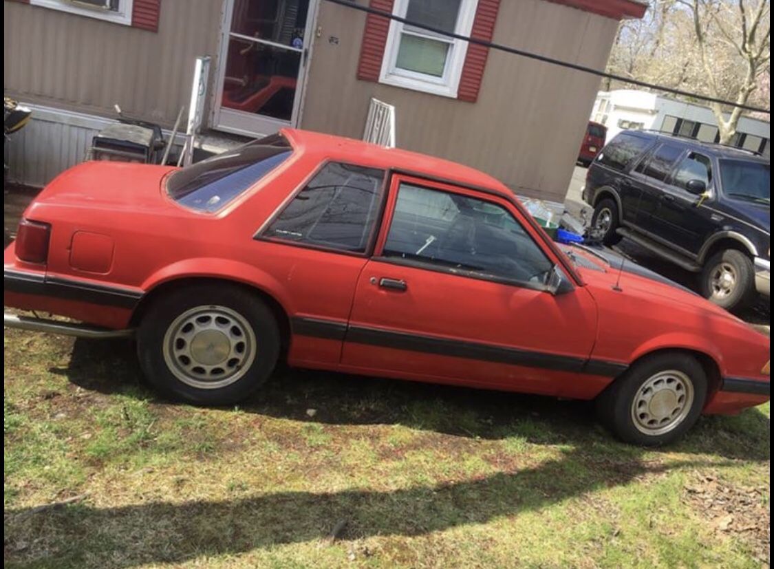1988 Ford Mustang