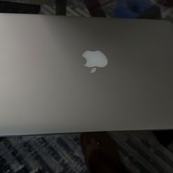 13 Inch MacBook Air 