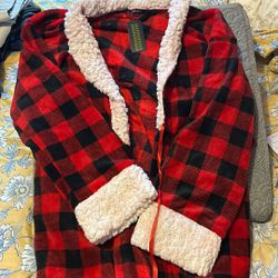RED AND BLACK ROBE 