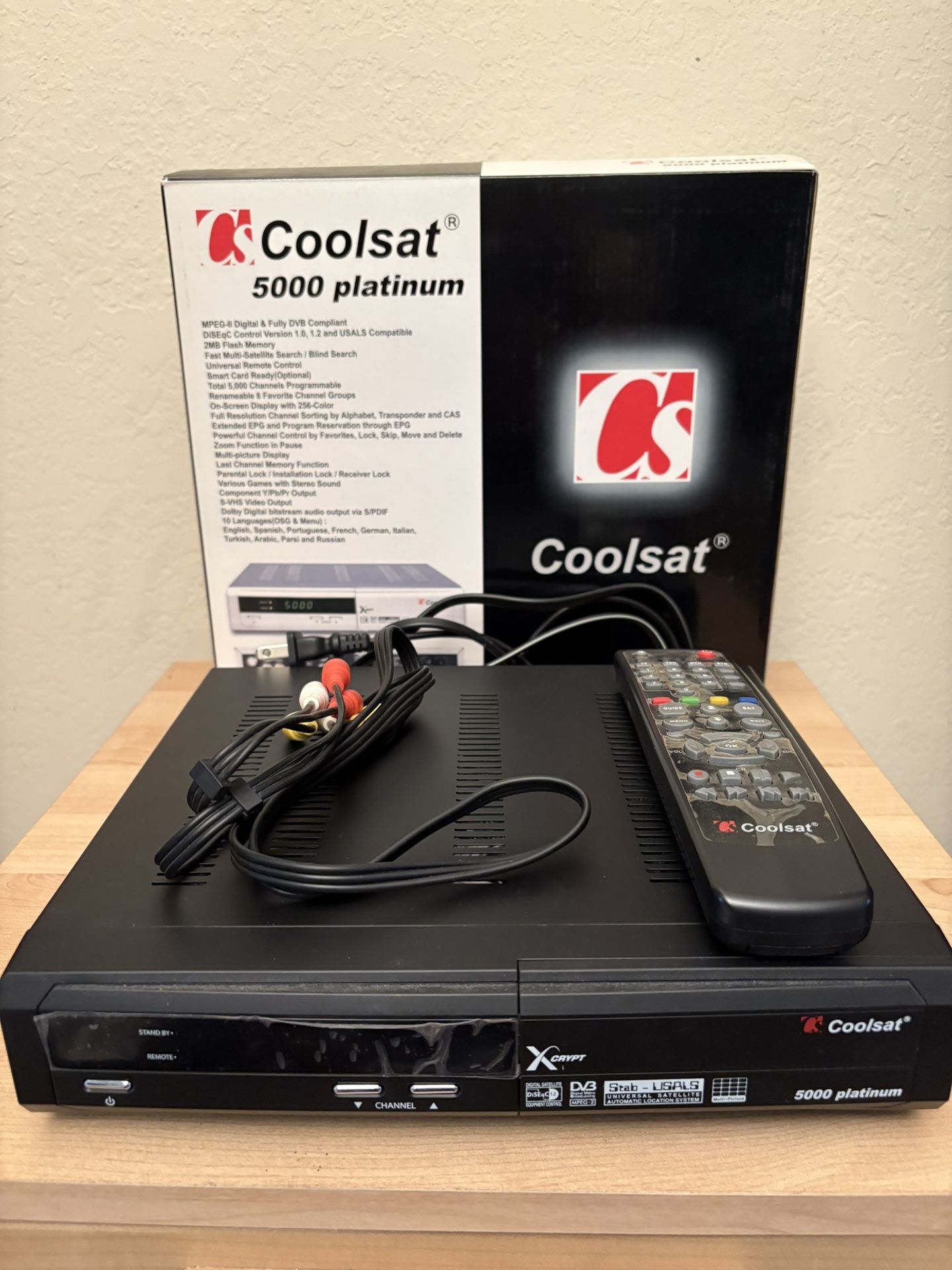 Coolsat 5000 Platinum Digital FTA Satellite Receiver