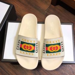 GUCCI slide