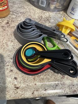 Misc kitchen supplies