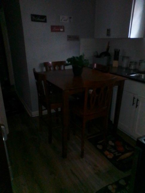 Kitchen Table