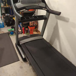 NORDITRACK COMMERCIAL 2450 Treadmill