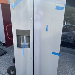 New Whirlpool Refrigerator & stove 