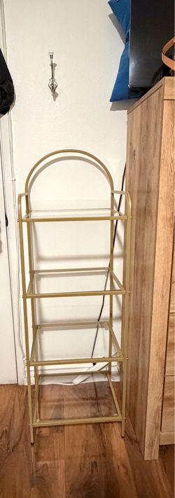 Shelf