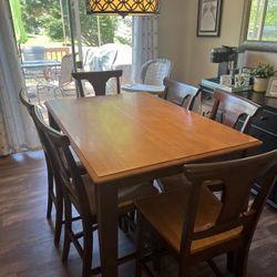 Dining Table And 6 Chairs
