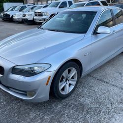 2011 BMW 528i 