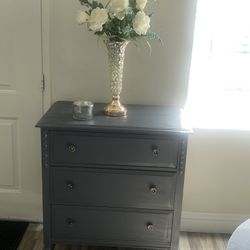 Refurbished 1938 Vintage 3 Drawer Chest