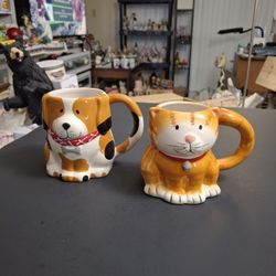 Set Of 2 Vintage Boston Warehouse Trading Co 3D Pup Dog & Tabby Cat Mugs W/Their Tails Forming The Handles 