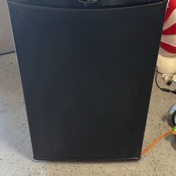 Danby Mini Fridge 