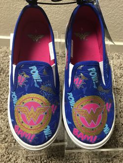 Wonder Woman shoes NWT great for Halloween costume