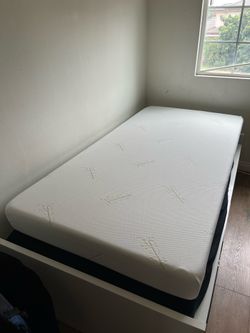 Twin Memory Foam Mattress