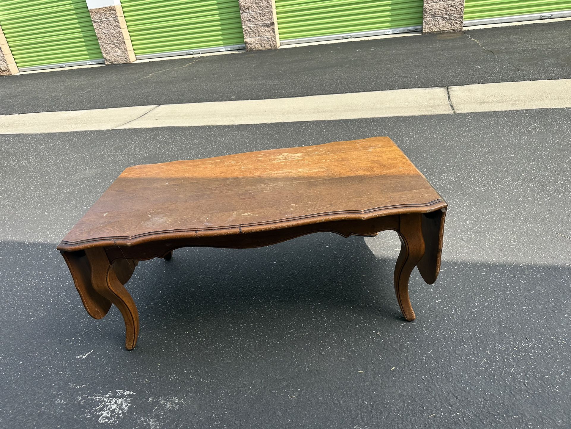 Antique Coffee Table (fixer Upper)