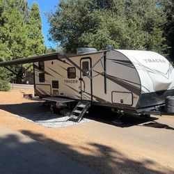 2021 Prime Time Tracer  24 DBS Travel Trailer