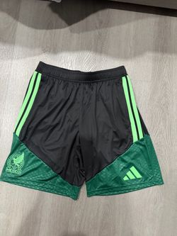 Mexico training shorts  size M