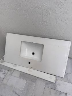 FREE – Bathroom Vanity Countertop with Undermount Sink