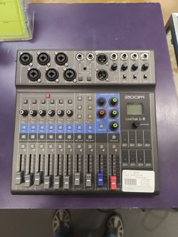 Zoom LiveTrak L-8