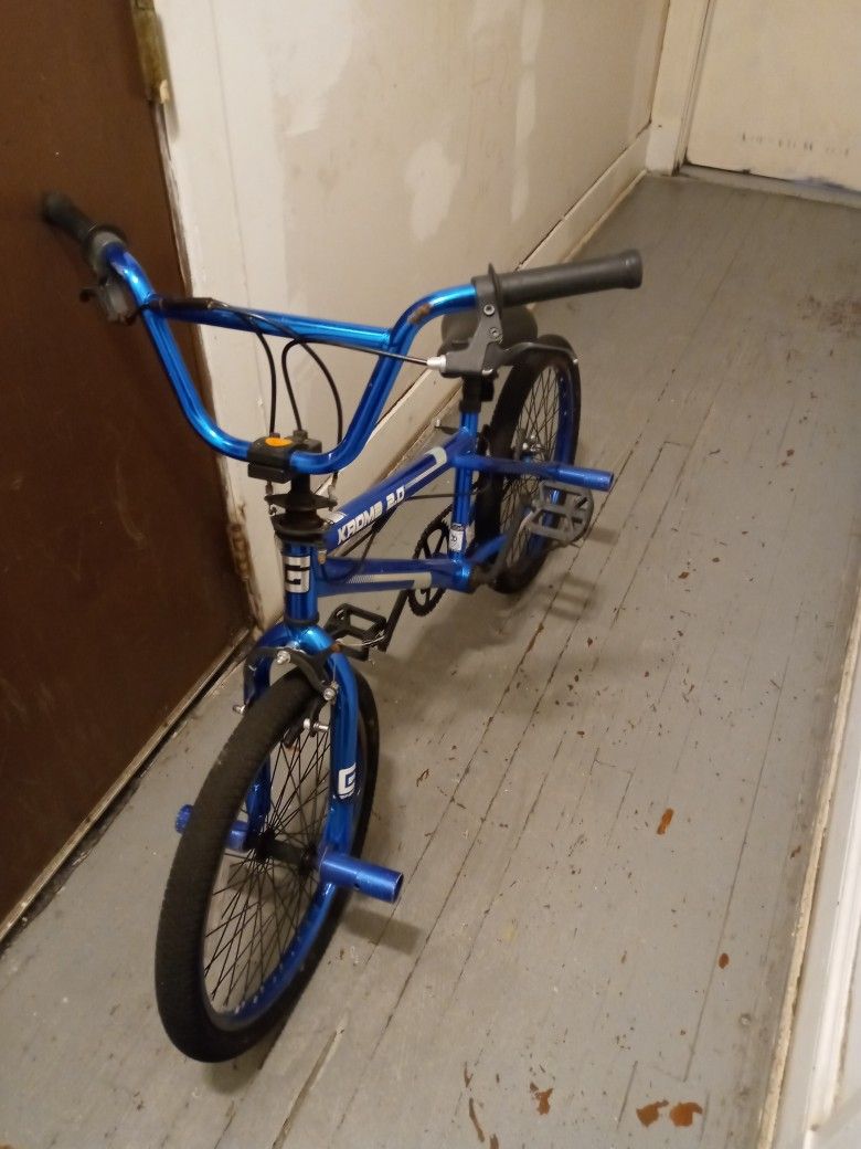 K More. 2d. Bike. Good. Condition. Run.