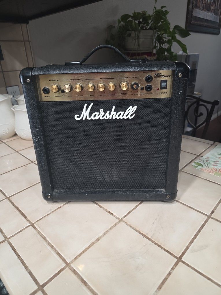 Marshall MG15DFX Series