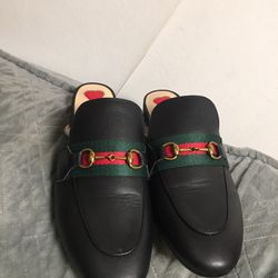 Women's Princetown Leather Slipper In Black | GUCCI® US