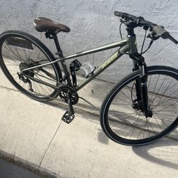SPECIALIZED Mountain Bike 