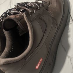 brown supreme airforces size 11.5