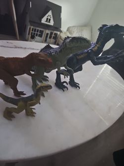 Jurassic Worls Dinosaurs