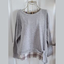 IZOD Sweatshirt